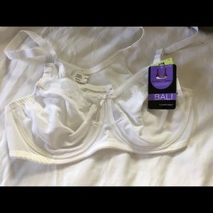 Brand new bra by Bali.  White. 42 B